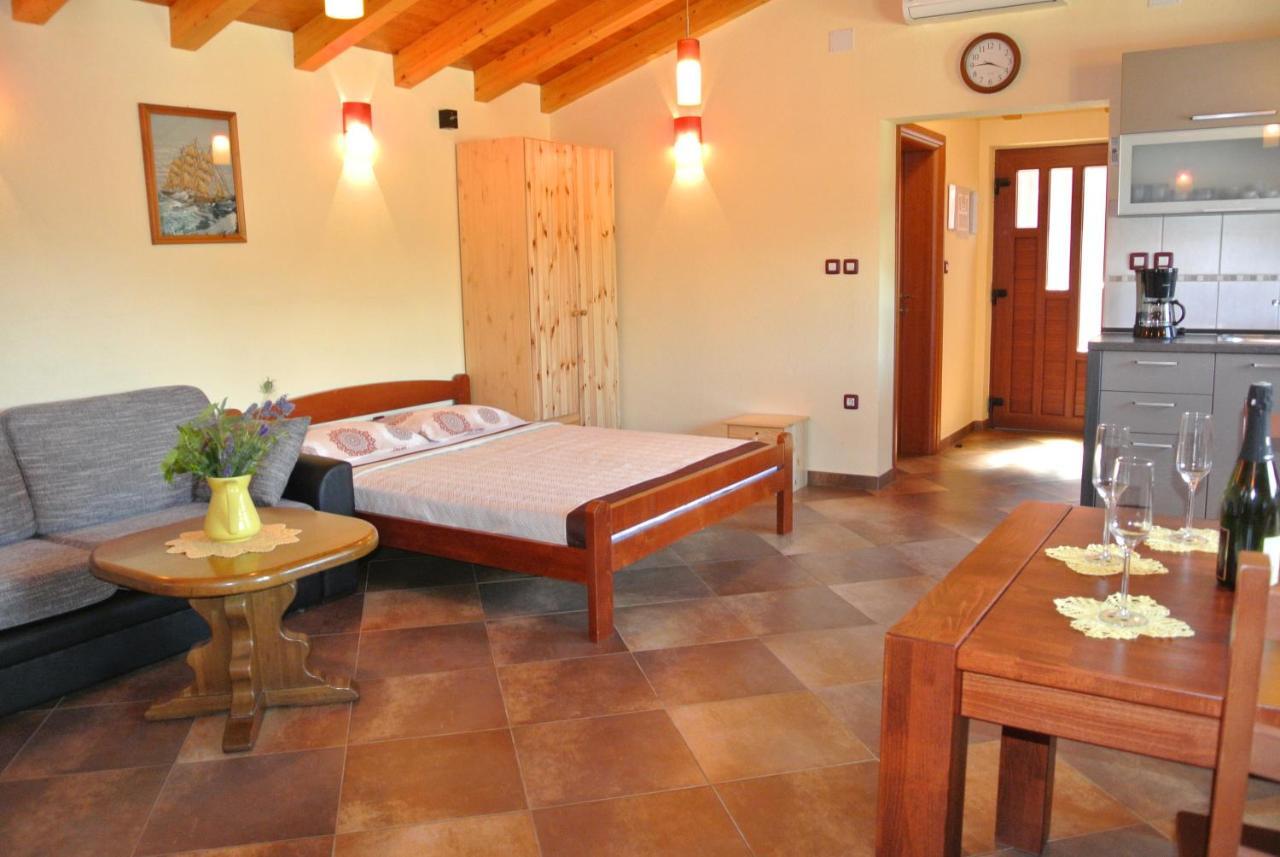Villa Ancora เมดูลิน ภายนอก รูปภาพ