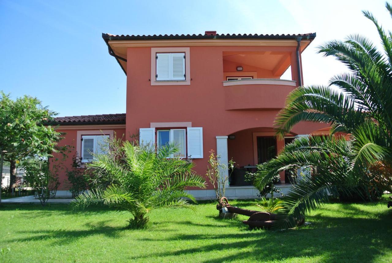 Villa Ancora เมดูลิน ภายนอก รูปภาพ